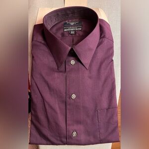 Dockers Men's Rich Plum Dress Shirt
